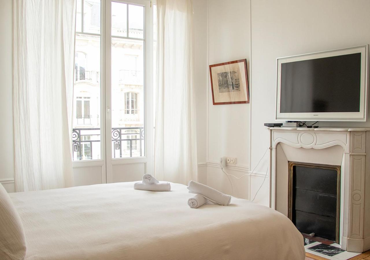 Rare! Magnifique Appartement - Vue Cathedrale Reims Kültér fotó