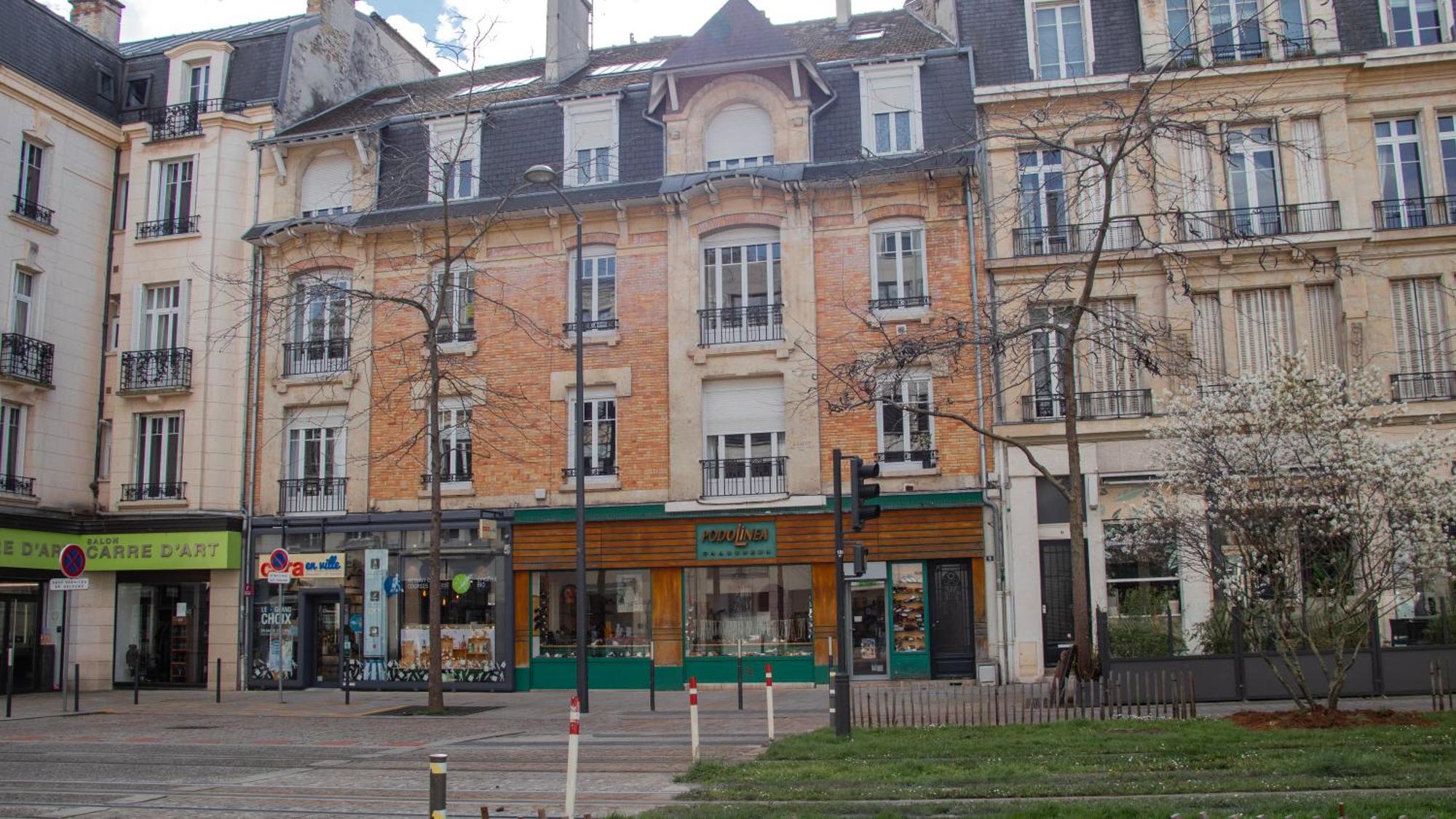 Rare! Magnifique Appartement - Vue Cathedrale Reims Kültér fotó